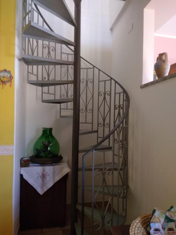 卡斯泰尔莫拉Le Stelle Di Casa Leonardo别墅 外观 照片